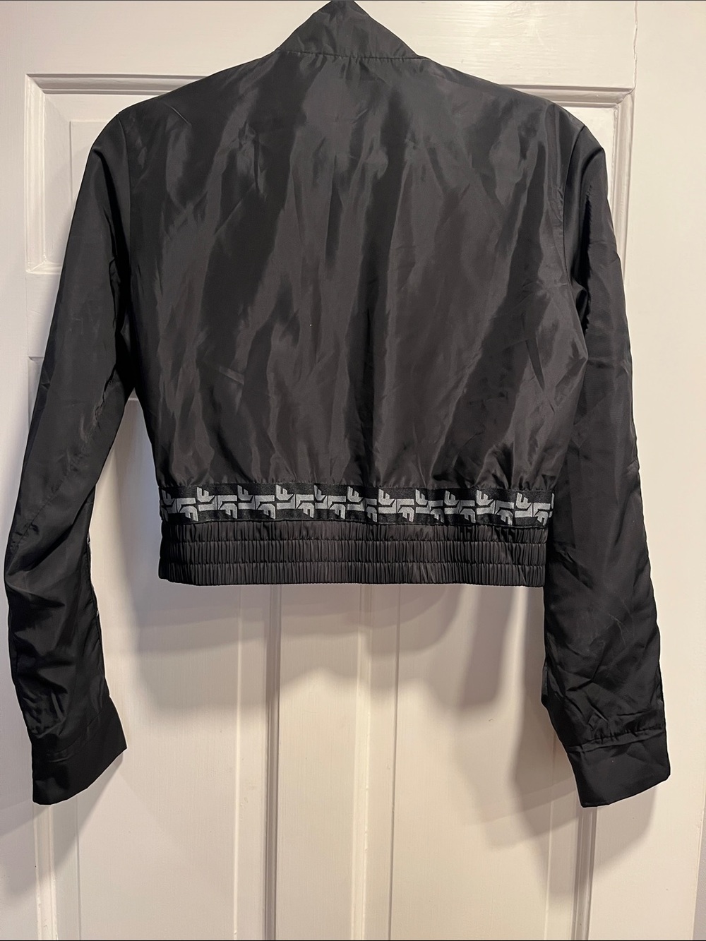 LF Cropped Jacket - Picture 3 of 3